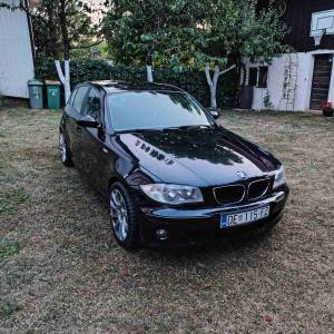 BMW 116i | 147.000 km | Reg. 20/05/2027 | Novi dijelovi + 2 seta guma