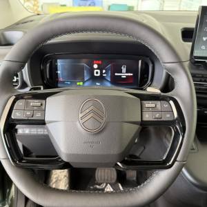 Citroen Berlingo Business PLUS M - 130 KS - AUTOMATIK