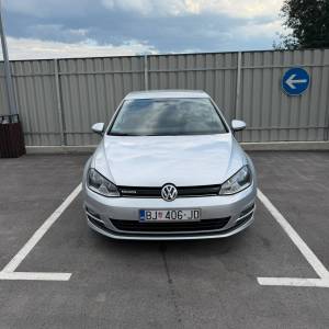 Golf 7 1,6 TDI 2015god. Registriran 1god.