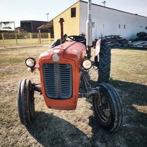 IMT traktor registriran 3400e