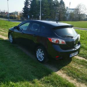 Mazda 3 CD116 CE - hitno!