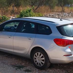 OPEL ASTRA J SPORT TOURER 2015.godina