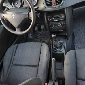 Peugeot 207, 2006. godina