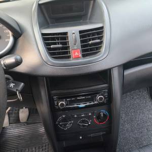 Peugeot 207, 2006. godina