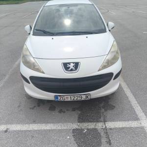 Peugeot 207, 2006. godina