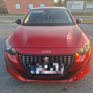 Peugeot 208 1,2 74kw 101ks