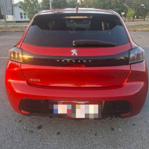 Peugeot 208 1,2 74kw 101ks