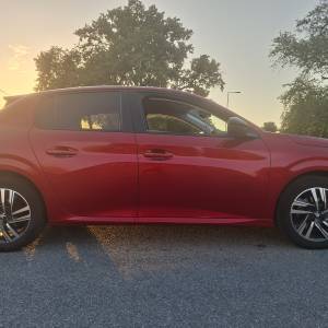 Peugeot 208 1,2 74kw 101ks