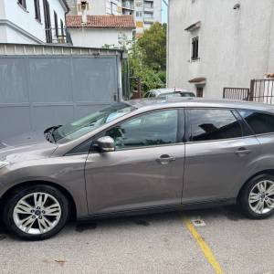 Prodaje se FORD FOCUS, 1. 0 ECCOOBUST