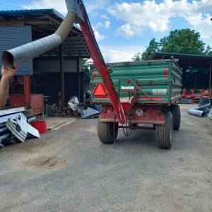PUŽNI TRANSPORTER NA HIDROMOTOR ZA PRIKOLICU
