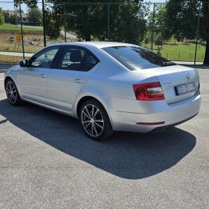 Škoda Octavia 1.6 TDI DSG