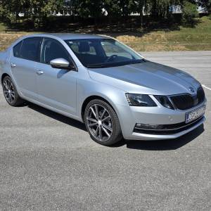 Škoda Octavia 1.6 TDI DSG