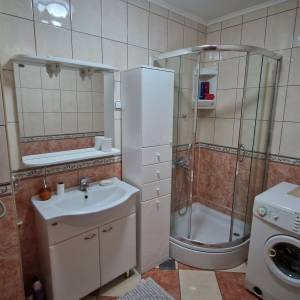 Stan Slavonski Brod (Naselje A. Hebranga), 73m2, 3-sobni - za studente