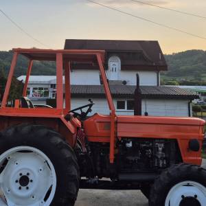 Traktor Fiat Štore