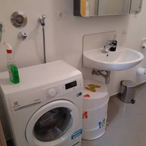 Uredski prostor 35m² u Splitu predio Spinut